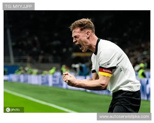 [欧冠]基米希传射助攻 科曼停球推射破门.